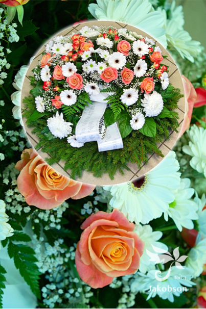 matusepärg kuuseokstega