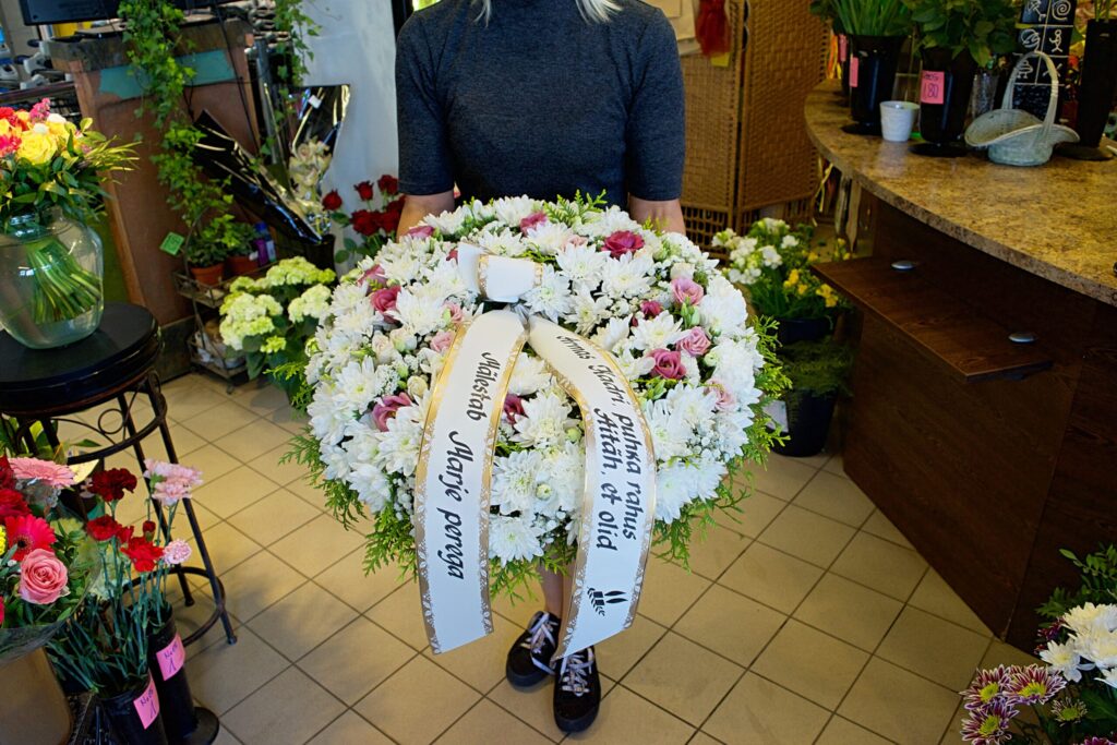 Florist Jakobson matusepärjad